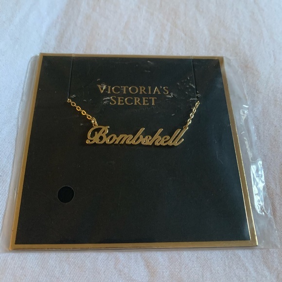 Victoria's Secret Accessories - NWT VS bomb 💣 shell nameplate